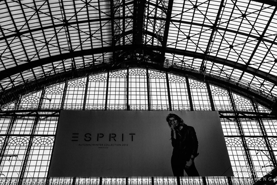 (jng)ć(ni)rI(lng)^Esprit